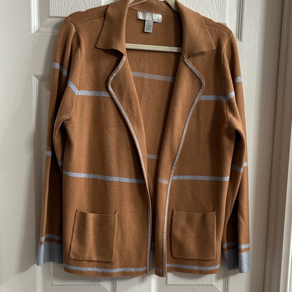 Chic Tan and Gray Women's Blazer